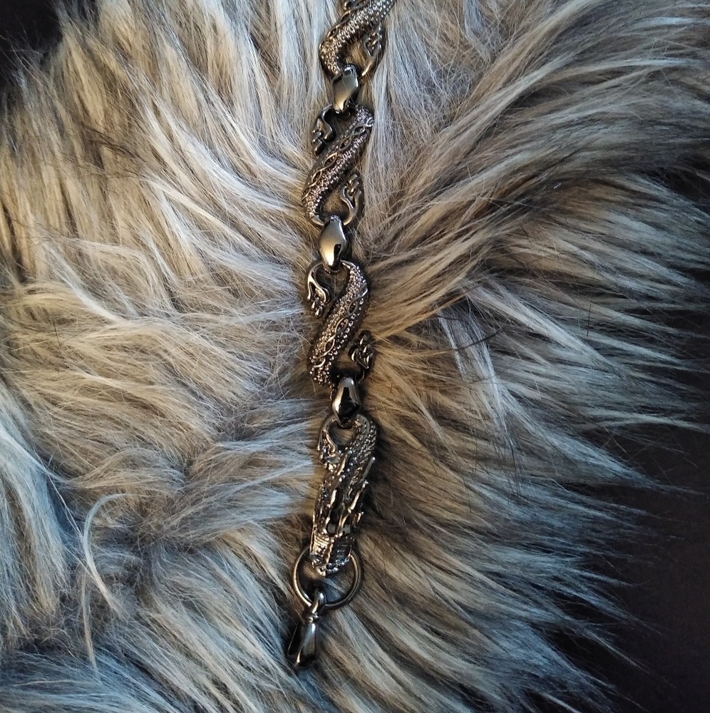 Dragon bracelet